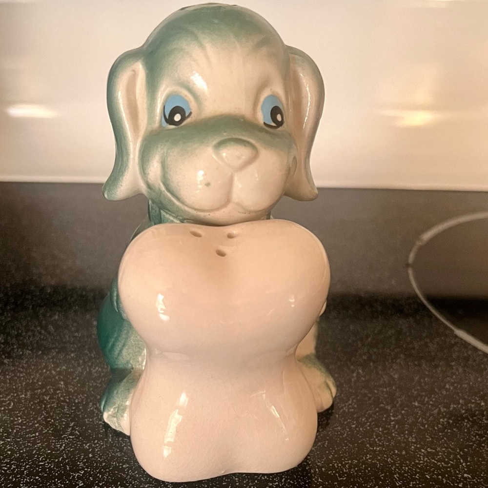 Adorable Dog and Bone Vintage Salt & Pepper Shakers with corks! Made in Japan